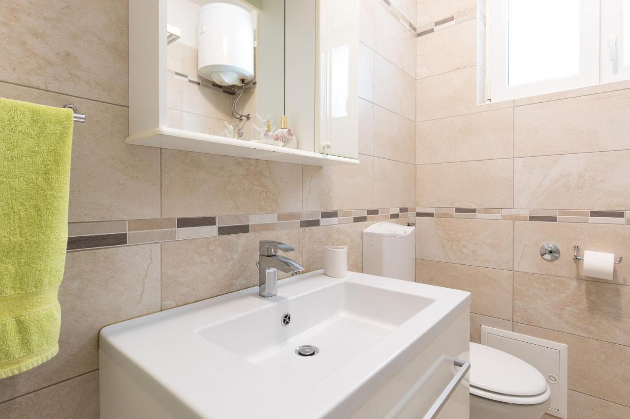 Apartment Oleander Punat Ngoại thất bức ảnh