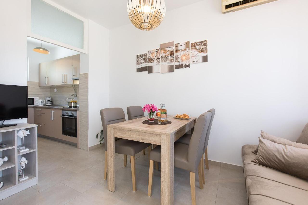 Apartment Oleander Punat Ngoại thất bức ảnh
